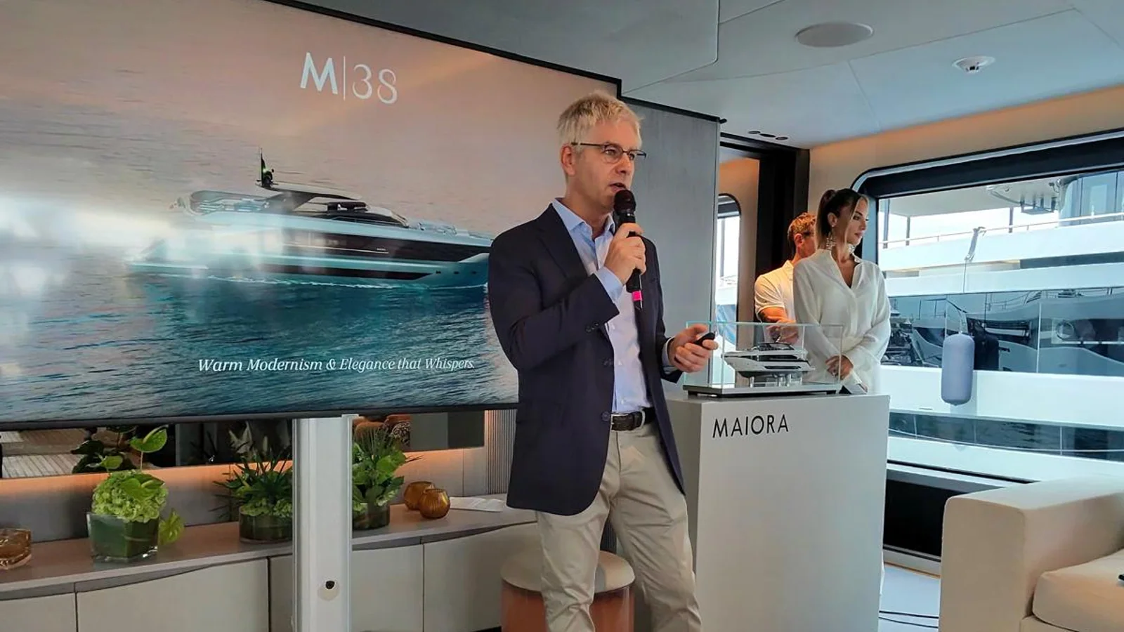 Maiora M53 w oficjalnej wizualizacji Next Yacht Group prezentowanej podczas Cannes 2026